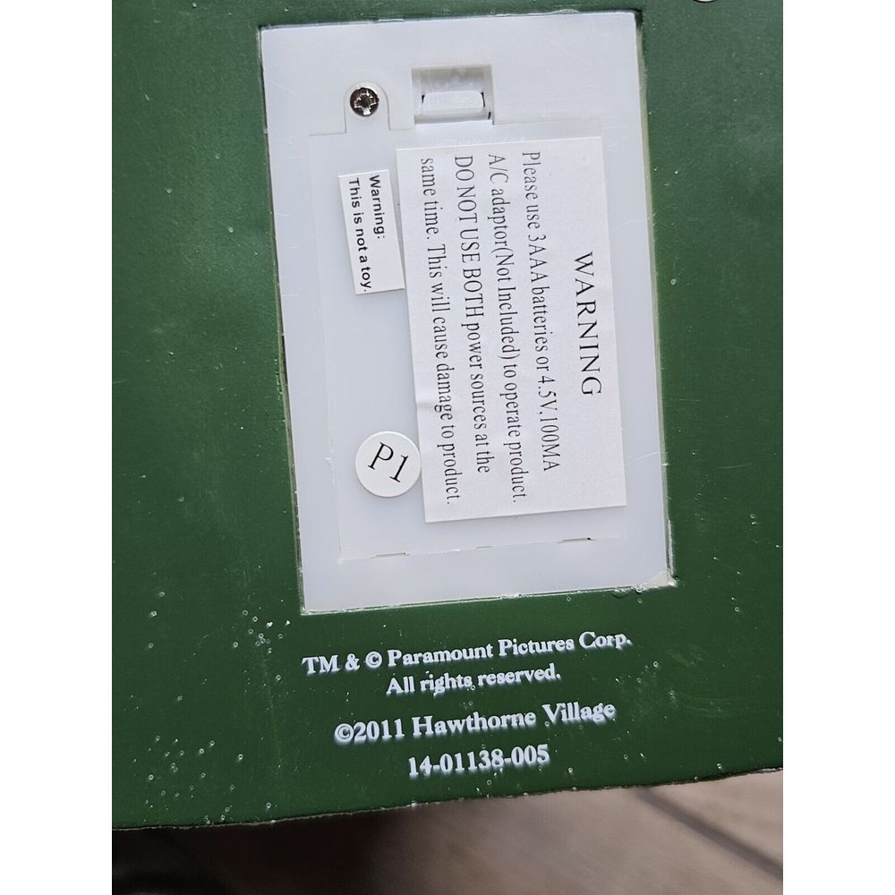 Thomas Kinkade Hawthorne Village, Vermont Church Christmas Village Collectible - Picture 6 of 8